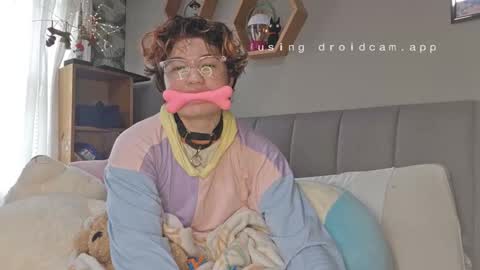 Snapshot of tboymagic chatting on 12/28/24, 06:18 cherry online show from 12/28/24, 06:18