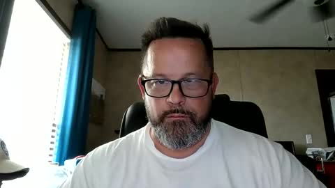 Snapshot of tdhawk87 chatting on 03/03/26, 08:59 tdhawk87 online show from 03/03/26, 08:59