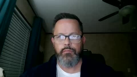 Snapshot of tdhawk87 chatting on 03/16/26, 09:24 tdhawk87 online show from 03/16/26, 09:24