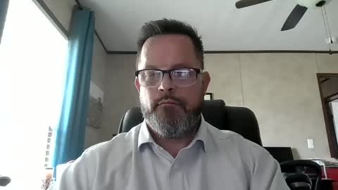 Snapshot of tdhawk87 chatting on 04/20/26, 08:32 tdhawk87 online show from 04/20/26, 08:32