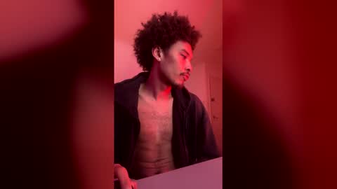 Snapshot of tdr1998 chatting on 02/24/26, 11:30 tdr1998 online show from 02/24/26, 11:30