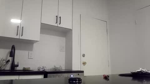 te3jani online show from 12/17/25, 02:45