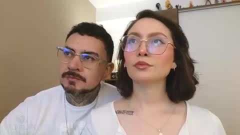 Leo and Luna online show from 09/08/25, 03:55