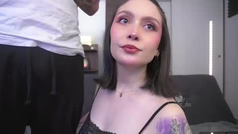 Leo and Luna online show from 11/25/25, 03:56