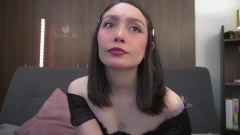 Leo and Luna online show from 02/26/26, 03:33