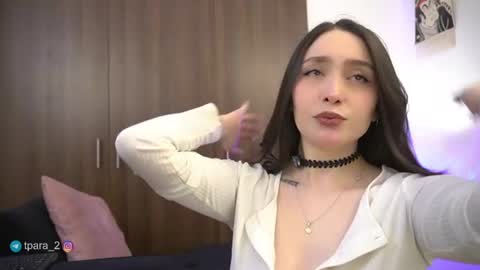 Snapshot of te_para_dos chatting on 06/14/26, 03:25 Leo and Luna online show from 06/14/26, 03:25
