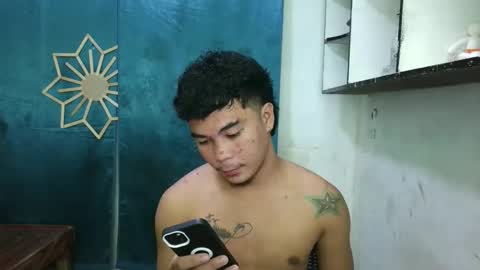 teahyun_yeongsu online show from 11/15/25, 10:12