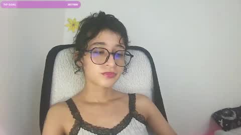Snapshot of teaonix chatting on 05/09/26, 02:44 teaonix online show from 05/09/26, 02:44