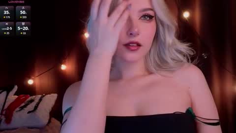 Snapshot of teapartyalice chatting on 03/13/26, 05:14 Alice online show from 03/13/26, 05:14