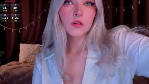 Snapshot of teapartyalice chatting on 03/31/26, 04:46 Alice online show from 03/31/26, 04:46