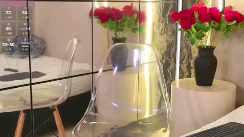 Bruna online show from 11/07/25, 06:41