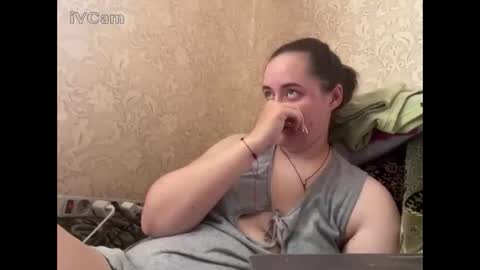 teasequiet888 online show from 10/21/25, 07:31