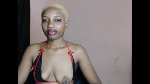Snapshot of teasexkitty chatting on 05/01/26, 11:53 teasexkitty online show from 05/01/26, 11:53