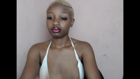 Snapshot of teasexkitty chatting on 05/30/26, 12:02 teasexkitty online show from 05/30/26, 12:02