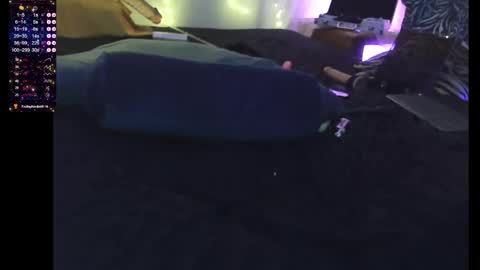 Snapshot of teasybitchycd chatting on 01/10/25, 03:16 TeasyBitchyCross online show from 01/10/25, 03:16