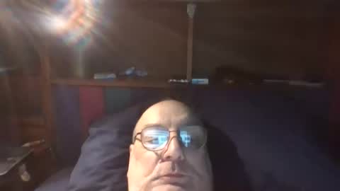 Mark online show from 10/18/25, 07:42