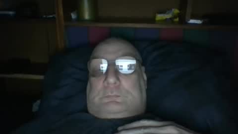 Mark online show from 04/01/26, 07:20