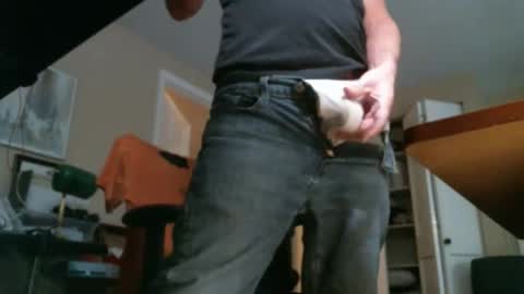 Snapshot of techloot chatting on 11/08/25, 07:56 techloot online show from 11/08/25, 07:56