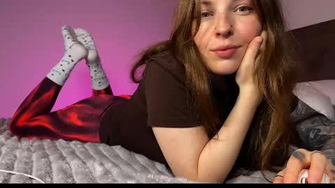 Snapshot of technoelf chatting on 04/19/26, 06:43 Mary X TechnoElfff INST fansly kissmary online show from 04/19/26, 06:43