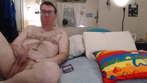 Snapshot of ted1982qqq chatting on 02/16/25, 09:59 Ted online show from 02/16/25, 09:59