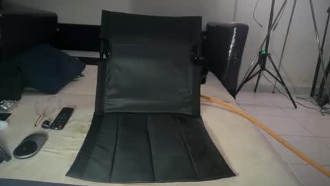 teddy_bananaaa online show from 03/10/26, 01:43