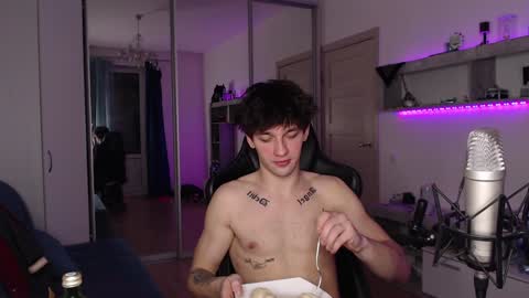 Teddy online show from 12/07/24, 06:59