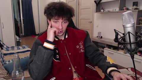 Teddy online show from 12/11/24, 10:27