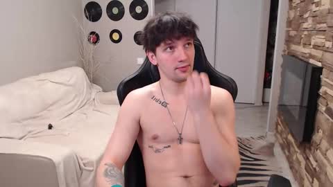 Snapshot of teddy_mode chatting on 03/18/26, 03:53 Teddy online show from 03/18/26, 03:53