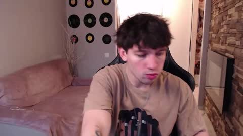 Snapshot of teddy_mode chatting on 03/22/26, 05:44 Teddy online show from 03/22/26, 05:44