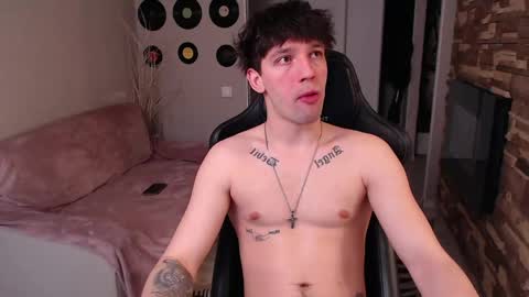 Snapshot of teddy_mode chatting on 03/24/26, 06:07 Teddy online show from 03/24/26, 06:07