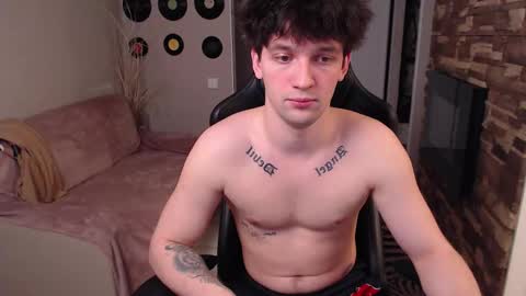 Snapshot of teddy_mode chatting on 03/24/26, 06:13 Teddy online show from 03/24/26, 06:13