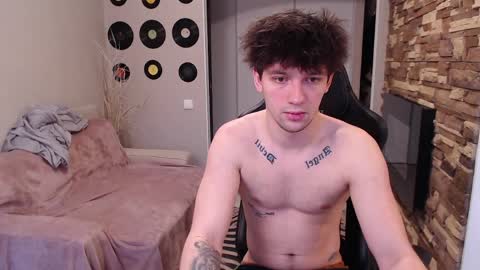 Snapshot of teddy_mode chatting on 04/01/26, 08:26 Teddy online show from 04/01/26, 08:26