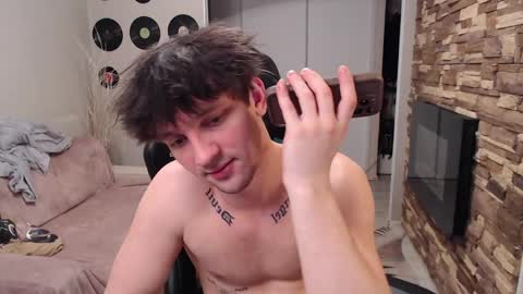 Snapshot of teddy_mode chatting on 04/01/26, 06:16 Teddy online show from 04/01/26, 06:16