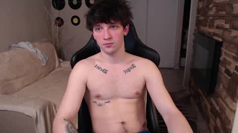 Snapshot of teddy_mode chatting on 04/08/26, 07:47 Teddy online show from 04/08/26, 07:47