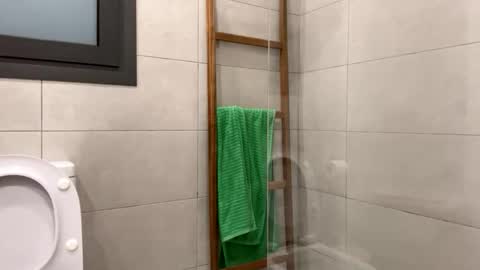 Snapshot of teddydeepdick chatting on 10/09/25, 06:50 Teddy online show from 10/09/25, 06:50