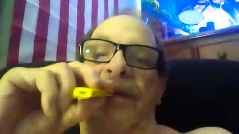 tedestep2 online show from 10/17/25, 09:06