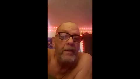 Snapshot of tedestep2 chatting on 05/08/26, 03:06 tedestep2 online show from 05/08/26, 03:06