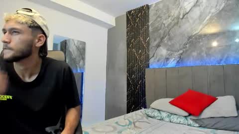 Snapshot of tedyx99 chatting on 03/08/26, 02:04 Tedy online show from 03/08/26, 02:04