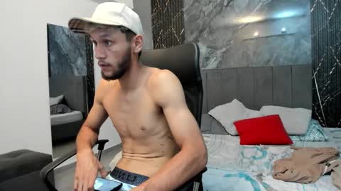 Snapshot of tedyx99 chatting on 03/16/26, 05:44 Tedy online show from 03/16/26, 05:44