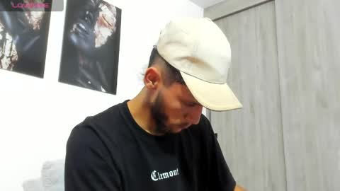 Snapshot of tedyx99 chatting on 03/23/26, 08:35 Tedy online show from 03/23/26, 08:35