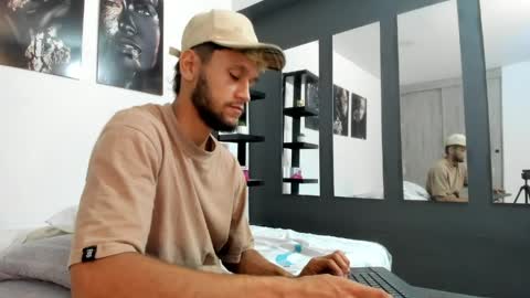 Snapshot of tedyx99 chatting on 03/30/26, 09:10 Tedy online show from 03/30/26, 09:10