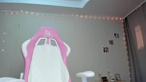 Monika --------------2  stream 700 GMT day online show from 02/17/25, 08:30