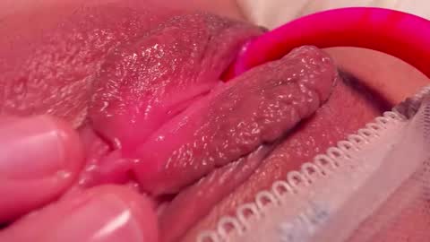 Snapshot of teeencutee chatting on 02/21/26, 03:18 Monika --------------2 stream 700 GMT day online show from 02/21/26, 03:18