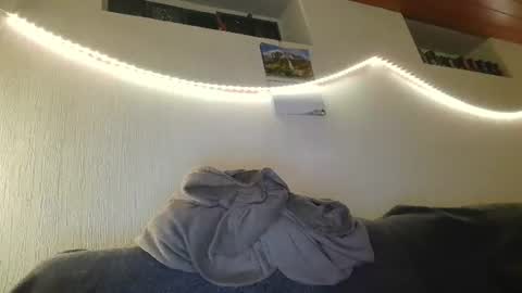 Peter online show from 10/14/25, 10:54