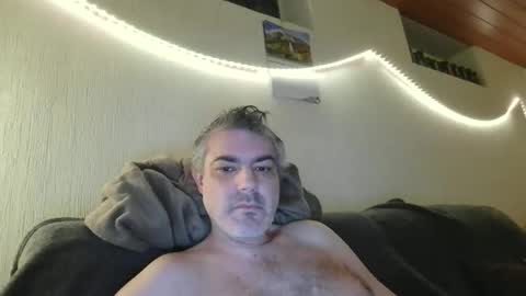 Peter online show from 10/23/25, 02:44