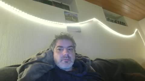 Peter online show from 10/28/25, 05:11