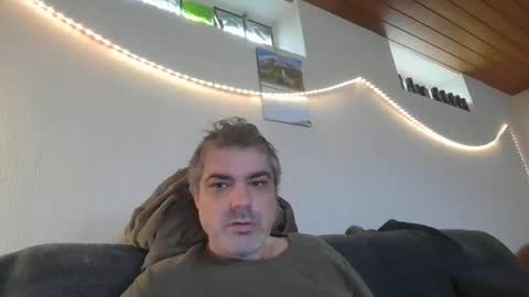 Peter online show from 11/02/25, 10:28