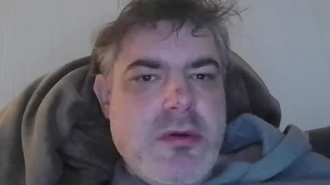 Snapshot of teeforyou chatting on 04/22/26, 03:24 Peter online show from 04/22/26, 03:24