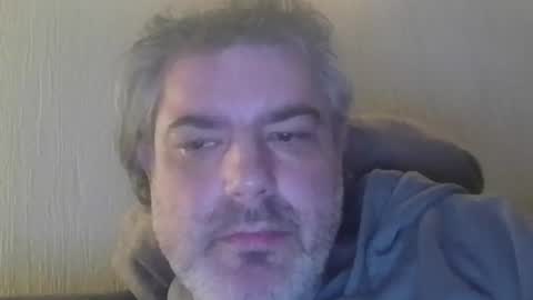 Snapshot of teeforyou chatting on 06/19/26, 06:12 Peter online show from 06/19/26, 06:12