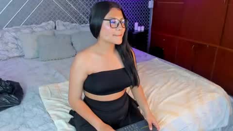 Snapshot of teffa_bloom chatting on 09/30/25, 08:14 Teffa online show from 09/30/25, 08:14